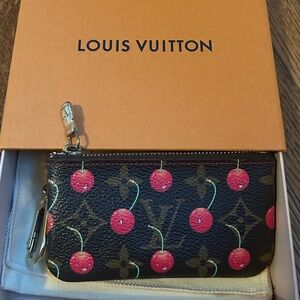 Louis Vuitton Murakami Cerise Key Cles